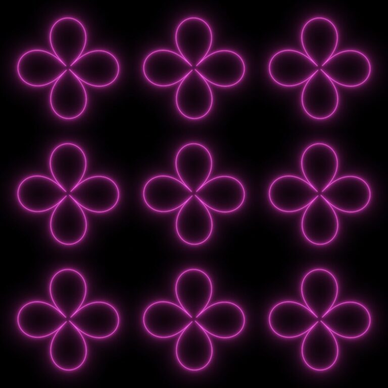 Geometry Animation #geometry #animation #geometryanimation #motiongraphics #aftereffects #adobe #glow #幾何学 #幾何学模様 #幾何学アニメーション #幾何学アート #幾何学デザイン #アニメーション #モーショングラフィックス #グロー #カラフル #光 #ネオン #中学生 #sola #回転 #くるくる #ぐるぐる #ラインアニメーション #花 #花模様